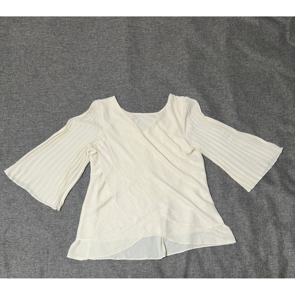 Laurie Felt Women's XS Blouse Pleated Bell Sleeve Ivory Wrap Back‎